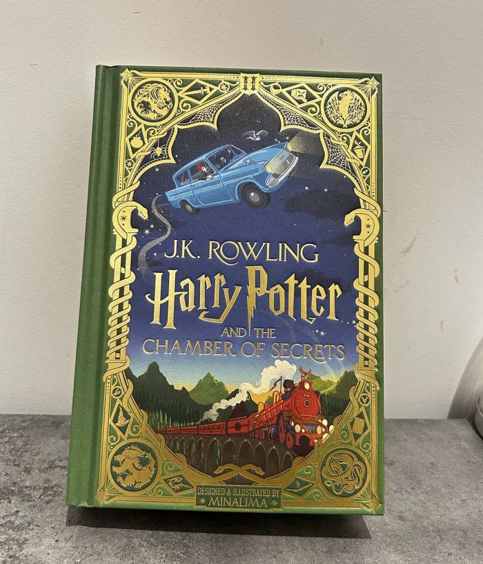 Harry Potter and Chambers of Secrets Pop-out Book